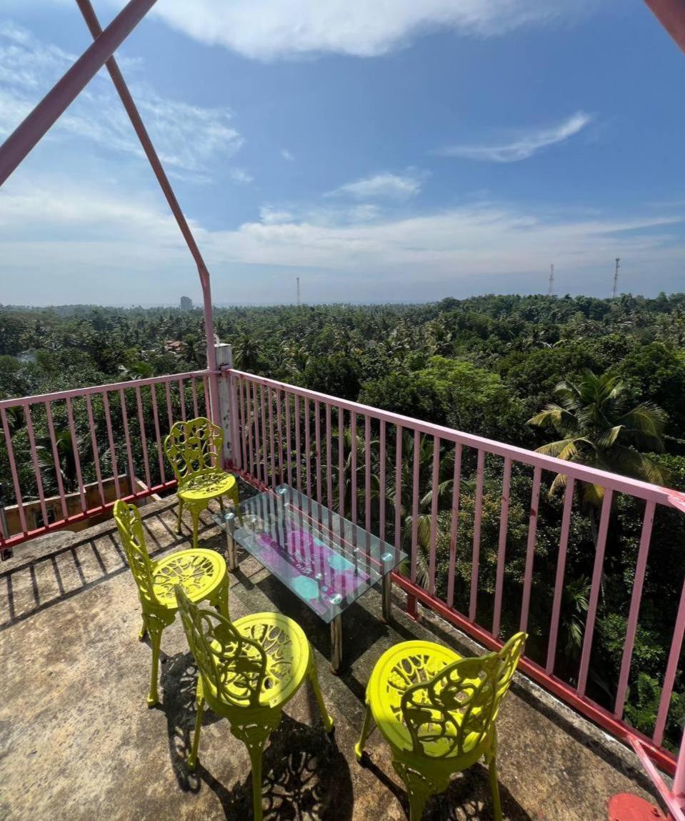 The Hotel Ujaliya Ratgama Hegoda Exterior photo